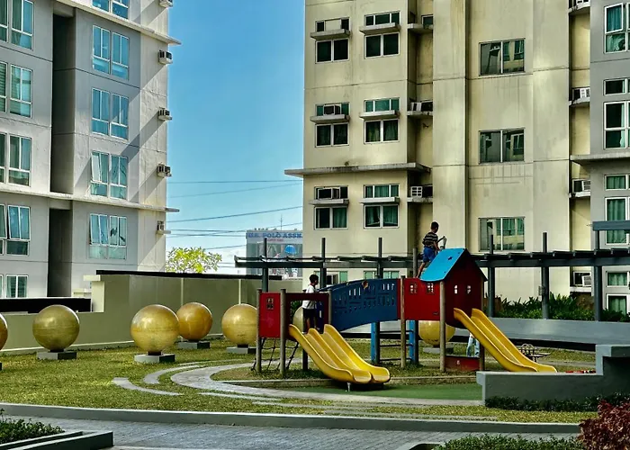 Toby's Crib At San Lorenzo Place * Manila
